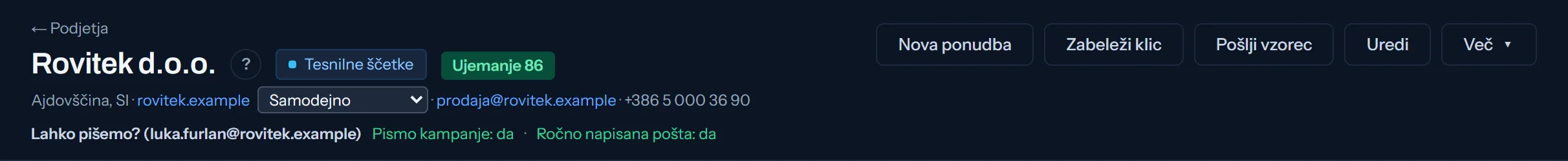 Vrstica na kartici podjetja, ki pove, da mu smete pisati